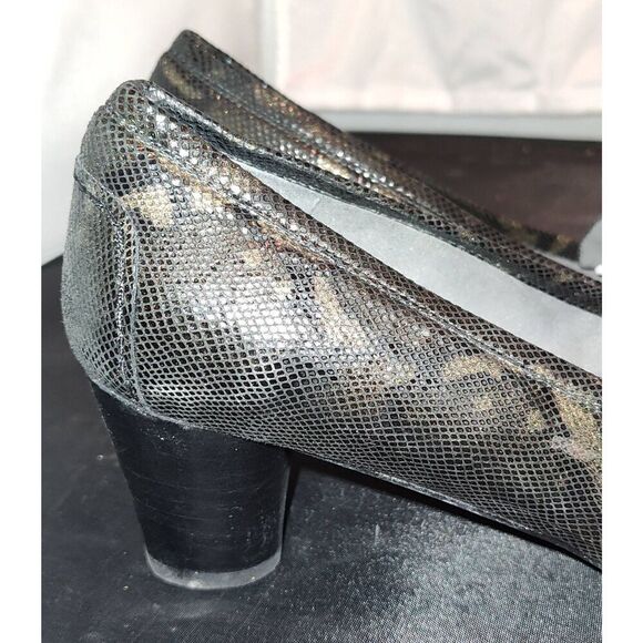 Stuart Weitzman Multicolor Python Embossed Leather Tassel Detail PUMPS Size Wome - Picture 4 of 5